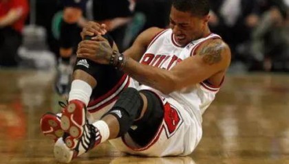  锡安28+15鹈鹕击溃开拓者  