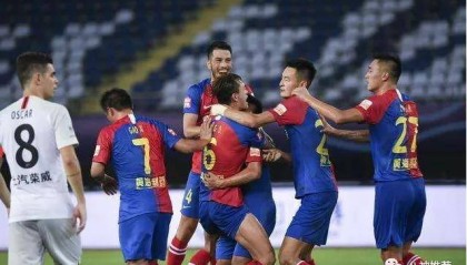  Man United锋线集体哑火遭 Burnley逼平丢分  